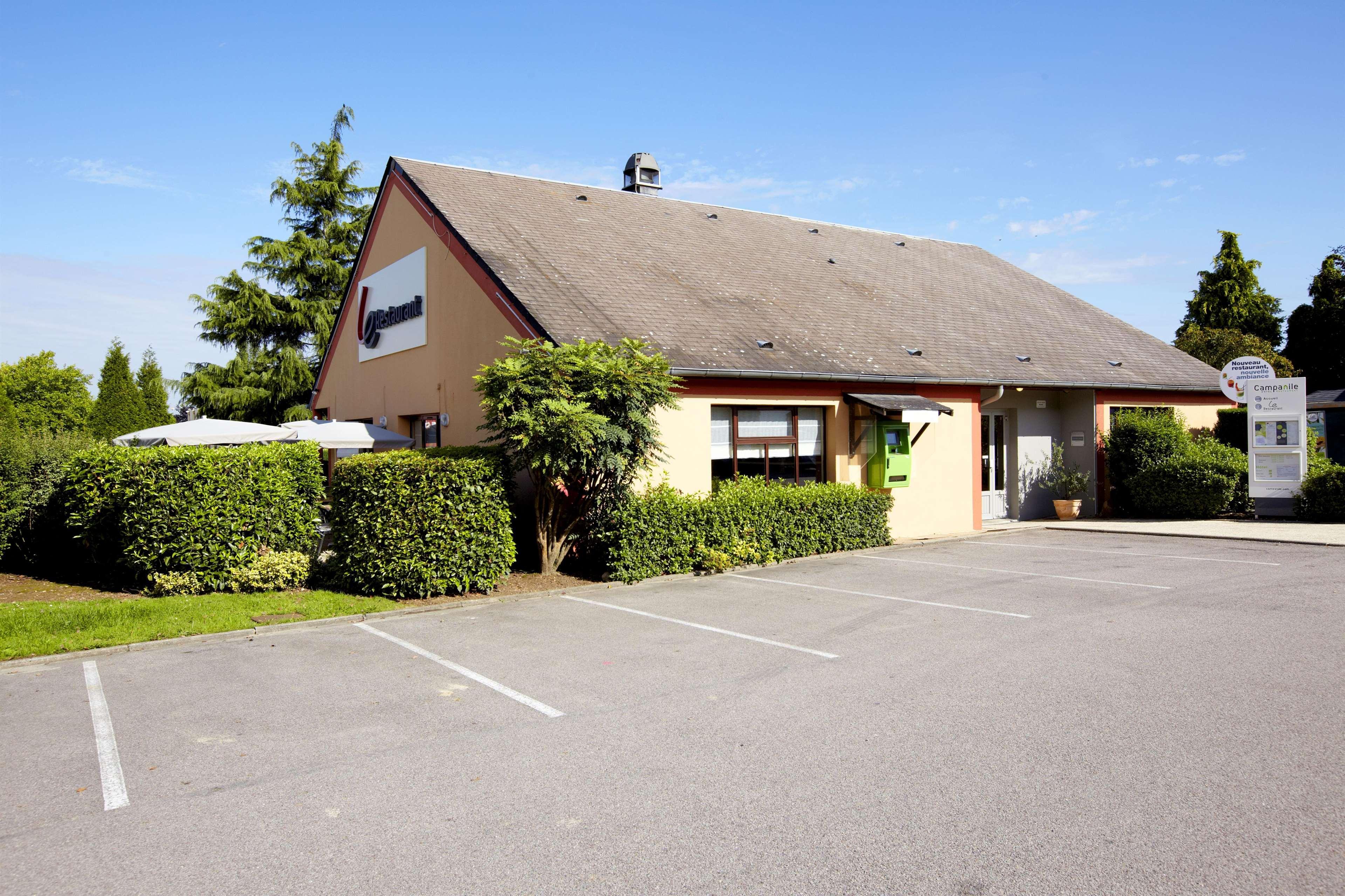 Hotel Campanile Rouen Nord - Barentin Exterior foto